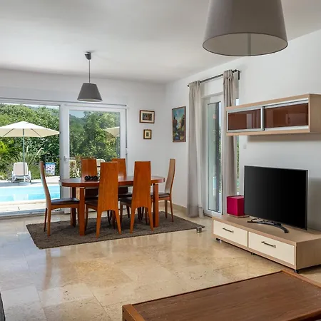 Kvarner With Private Heated Pool Hébergement de vacances *