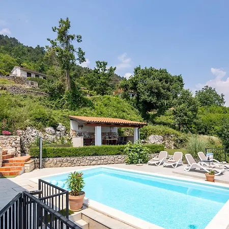 Kvarner With Heated Pool - Happy Ičići