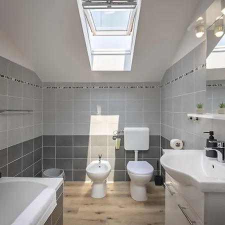 Kvarner With Private Heated Pool Prázdninový dům *