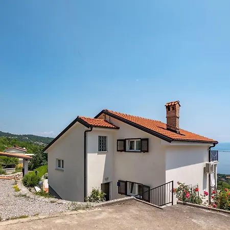 Hillside Villa Kvarner: Pool & Sea View - Happy Rentals * Icici
