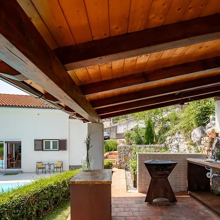 Hillside Villa Kvarner: Pool & Sea View - Happy Rentals Icici