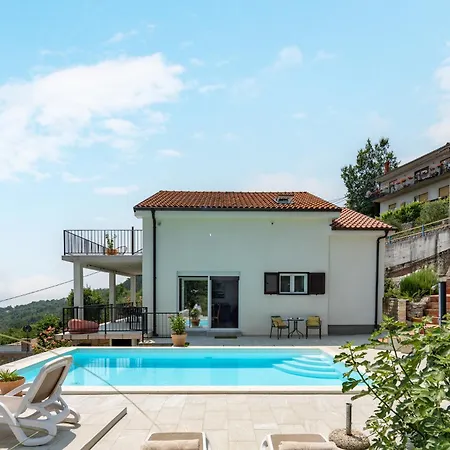 Holiday home Hillside Villa Kvarner: Pool & Sea View - Happy Rentals