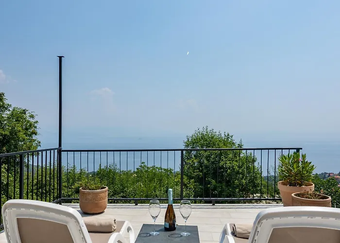 Kvarner With Private Heated Pool Ičići