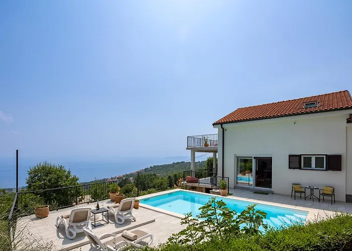 Ferienhaus Kvarner With Private Heated Pool